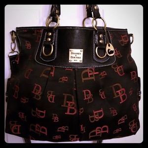 Dooney & Bourke Large Cross-Body Zip Tote